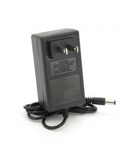 Зарядний пристрій для акумуляторів Li-ion 16.8V,4S,2A, штекер 5,5х2,5мм, LED-індикація + перехідник