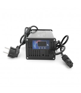 Зарядний пристрій для акумуляторів LiFePo4 72V(87,6V),24S,8A,штекер Triangle plug (T-tipe/IEC/C13 N+L-), з індикацією,BOX