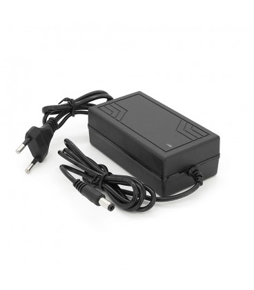 Зарядний пристрій для акумуляторів Li-ion 25,2V2A, штекер 5.5*2.5, індикація