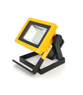 Переносной фонарь-прожектор R15 (20W), 24 LED(SMD), 3 режима работы , заряд от 5V, батарея 3*(18650/6800ma/h) , Box