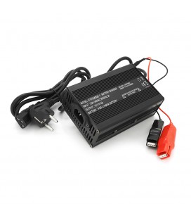 Зарядний пристрій для акумуляторів LiFePo4 60V(73V),20S,4A, + крокодили,135x90x50mm. 600 г