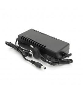 Зарядний пристрій для акумуляторів Li-ion 16,8V,4S,5A,штекер 5,5х2,5мм 135 x 70 x 36 мм. Вес: 250 г