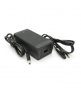 Зарядний пристрій для акумуляторів Li-ion 25,2V,6S,4A,штекер 5,5, 135х55х45мм
