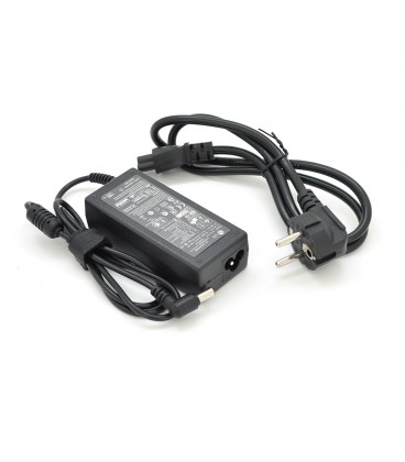 Блок питания MERLION для ноутбука LG 19V 3,42A (65 Вт) штекер 6,5*4,4мм, длина 0,9м + кабель питания