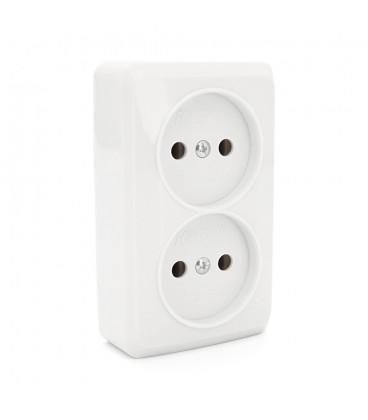 Розетка двойная без заземления наружного монтажа, белая, Q24