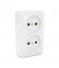 Розетка подвійна без заземлення зовнішнього монтажу, біла, Q24