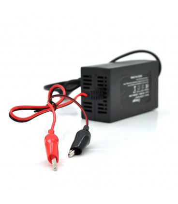 Зарядний пристрій для акумулятора з індикатором 12V / 1,5A , ОЕМ (110*59*40) 0,14кг