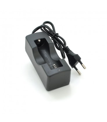 Зарядний пристрій 18650, 1.2-4.2V/1000mAh