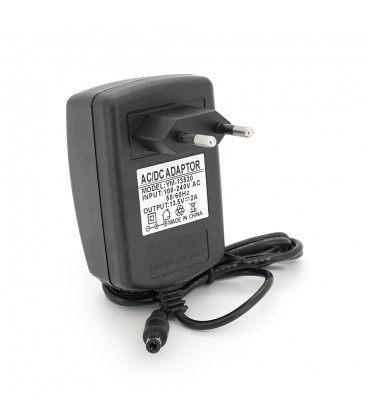 Імпульсний адаптер живлення YM-13520 13.5V 2А (26Вт) штекер 5.5 / 2.5 довжина 0,9 м