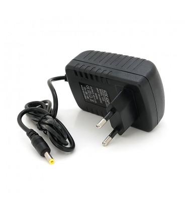 Импульсный адаптер питания XS-1220 12В 2А (24Вт) штекер 4.0/1.7, длина 0,9м