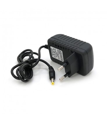 Імпульсний адаптер живлення XS-0530 5В 3А (15Вт) штекер 4.0/1.7, довжина 0,5м