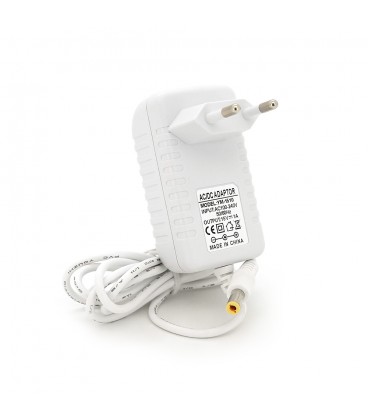 Імпульсний адаптер живлення 15В 1А (15Вт) штекер 5.5/2.5 довжина 1м, Q50, White