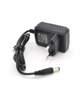 Импульсный адаптер питания YM-1810 18V 1А (18Вт) штекер 5.5/2.5 длина 0,9м