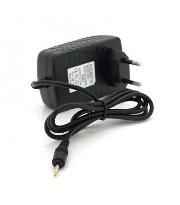 Імпульсний адаптер живлення XS-0930 9В 3А (27Вт) штекер 2.5/0.7, довжина 0,5м