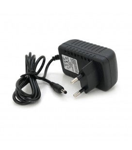 Импульсный адаптер питания XS-0920 9В 2А (18Вт) штекер 3.5/1.35, длина 0,5м