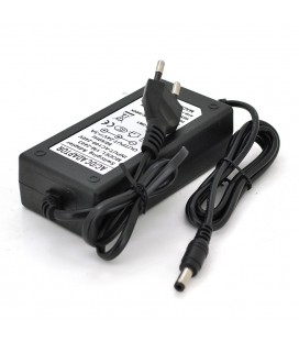 Імпульсний адаптер живлення YM-2430 24В 3А (72Вт) штекер 5 ,5/2,5 + шнур питания, длина 1,10м