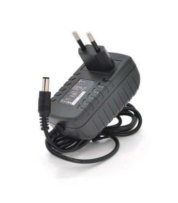 Імпульсний блок живлення Ritar RTPSP 12В 2А (24Вт)  штекер 5.5 / 2.5 довжина 1м Q100  (95*68*59)  0.12 кг (80*50*50)