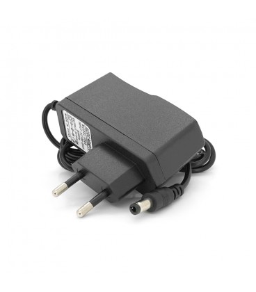 Імпульсний адаптер живлення 5В 0,5А (2.5Вт) M050050-2A1 штекер 5.5/2.5, довжина 1м