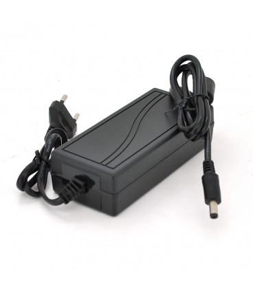 Импульсный адаптер питания 12В 7А (84Вт) штекер 5.5/2.5 + кабель питания, длина 1,20м Q50