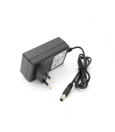 Зарядное устройство для аккумуляторов Li-ion 21V,5S,2A, штекер 5,5х2,5мм, LED-индикация