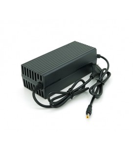 Зарядное устройство Jinyi для аккумуляторов LiFePo4 48V(58,4V),16S,3A,штекер 5.5*2.5,с индикацией,BOX