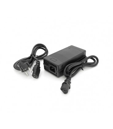 Зарядное устройство для аккумуляторов Li-ion 16,8V,4S,15A, штекер Triangle plug (T-tipe/IEC/C13 N+L-), 135x55x45mm