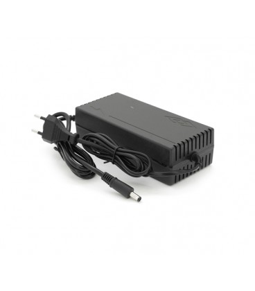 Зарядное устройство для аккумуляторов Li-ion 16,8V,4S,10A, штекер 5,5х2,5мм, 135x55x45mm