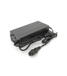 Зарядное устройство аккумуляторов Li-ion 16.8V,4S,5A, разъем Triangle plug (T-tipe/IEC/C13 N+L-), LED-индикация