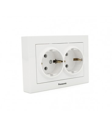 Розетка Panasonic Karre Plus 55 двойная с заземлением, белая