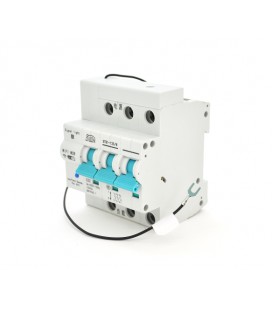 Автоматический выключатель 3P/220V/32A с удаленным управлением через WiFi