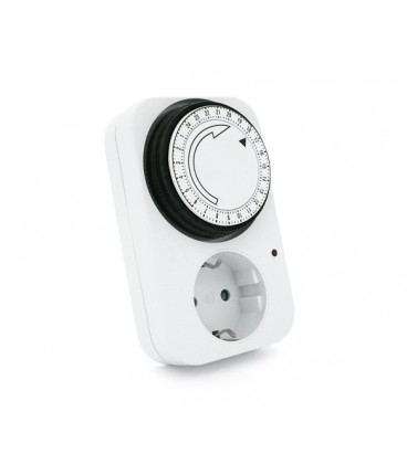 Розетка таймер Programme Timer с программой на включение и отключение