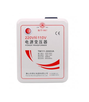 Преобразователь напряжения трансформаторный универсальный TM111-3000VA Input 220 V/Output 110V,+ универсальная розетка