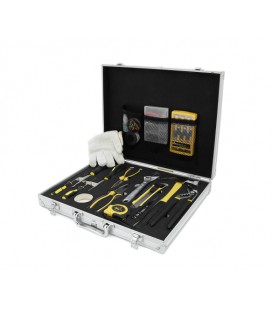 Профессиональный набор инструментов в металическом кейсе ( 22 предмета )