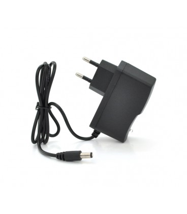 Импульсный адаптер питания Merlion MLPSP5-2mini, 5В 2А (10Вт) штекер 5,5/2,1, длина 0,5м