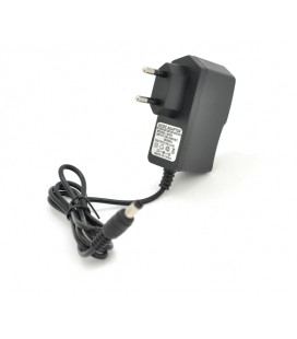 Импульсный адаптер питания YM-0920 9В 2А (18Вт) штекер 5.5/2.5 длина 0,9м Q200