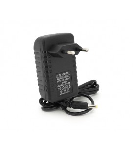 Импульсный адаптер питания XS-0520 5В 2А (10Вт) штекер 4.0/1.7, длина 0,5м