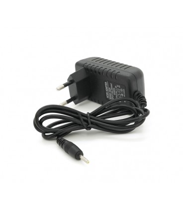 Импульсный адаптер питания 9В 2А (18 Вт) штекер 2.5/0.7 длина 0,9м