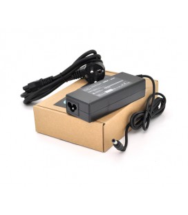 Блок питания MERLION для ноутбука ASUS 19V 4.74А (90 Вт) штекер 5.5*2.5мм, длина 0,9м + кабель питания