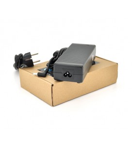 Блок питания MERLION для ноутбукa HP 18.5V 6.15A (114 Вт) штекер 4.5*3.0мм, длина 0,9м + кабель питания