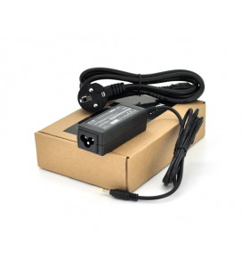 Блок питания MERLION для ноутбукa HP 19V 1.58A (30 Вт) штекер 4,0*1,7мм, длина 0,9м + кабель питания